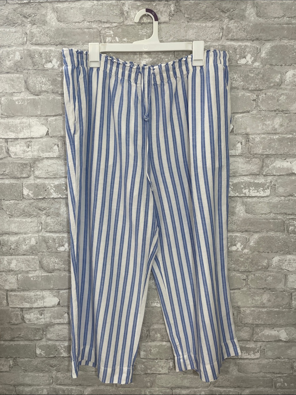 H&M Blue and White Striped Linen Wide Leg Cropped Drawstring Pants
